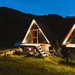 Logu I Harushave Séjour à la ferme *