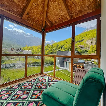 Logu I Harushave Farm stay *