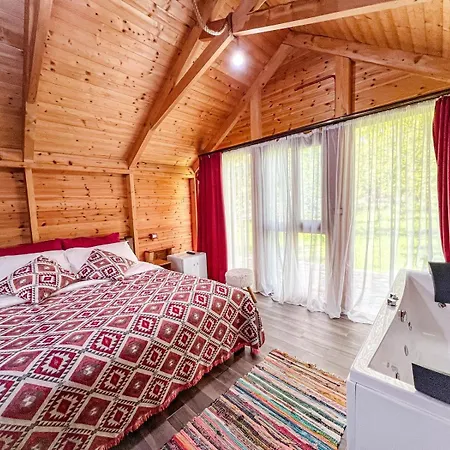 Logu I Harushave Farm stay Theth