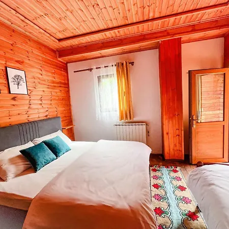 Logu I Harushave Farm stay
