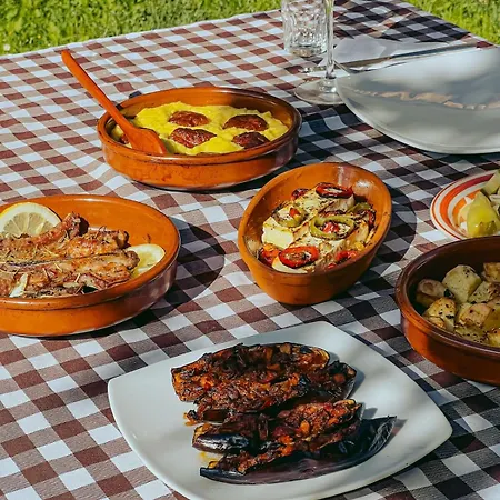 Logu I Harushave مزرعة للإقامة *