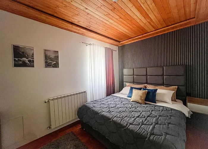 Logu I Harushave 农家乐 泰斯