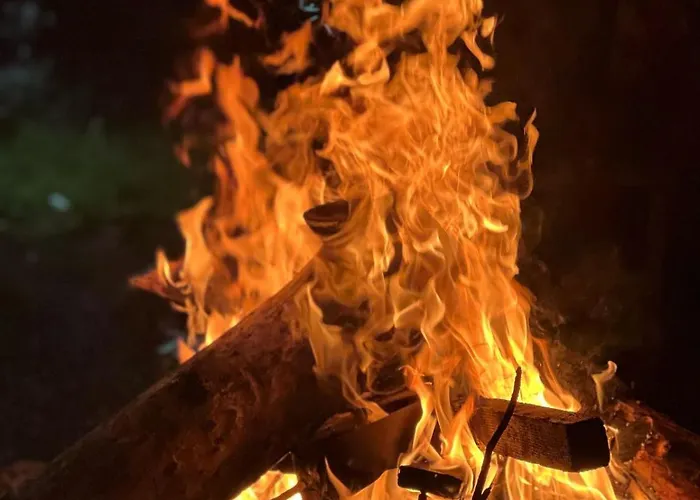 农家乐 Logu I Harushave 泰斯